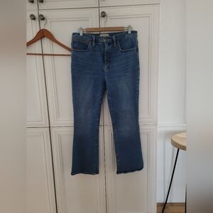 📍Madewell Demi-Boot Jeans – Size 30 – High Rise Cropped Flare
